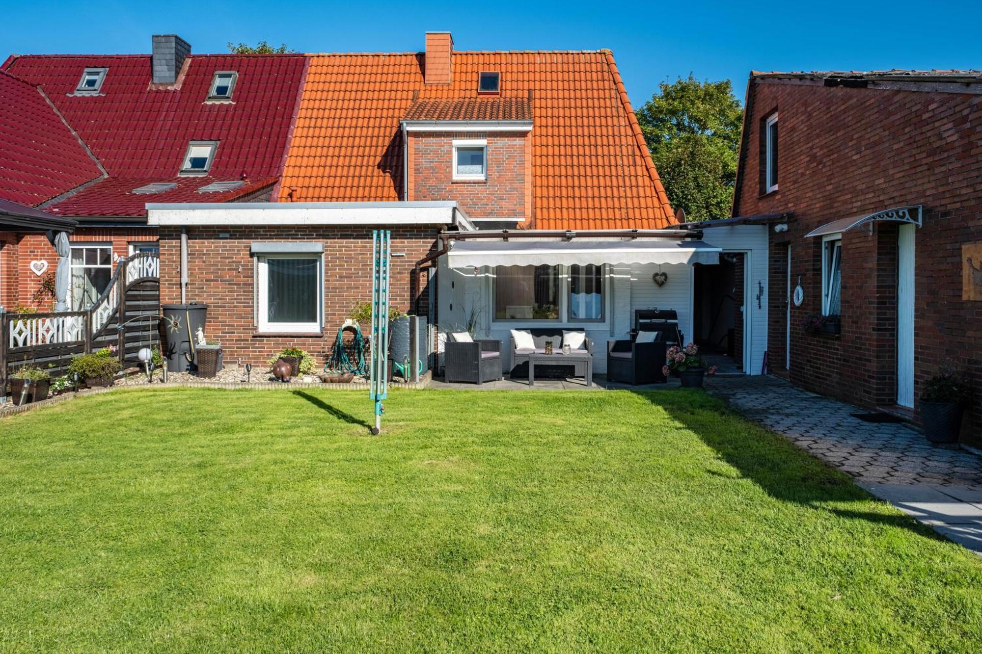 Ferienhaus Ihme Sande Exterior photo